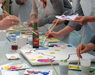 Kresatives Teambuilding mit FIRMEN MALEN